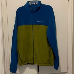 Used Men’s Columbia zip up